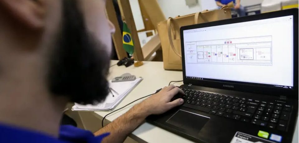 Novas-regras-para-emissao-de-notas-fiscais-por-MEIs-entram